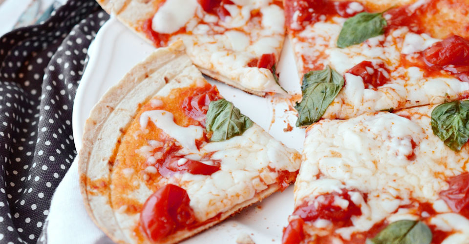 Piadizza Mit Oliven Und Mozzarella - Rezepte Suchen